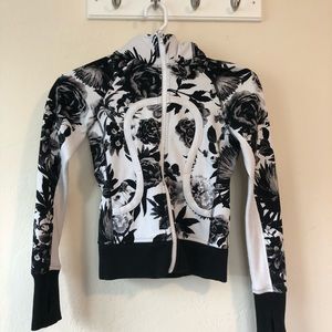 LULULEMON printed jacket